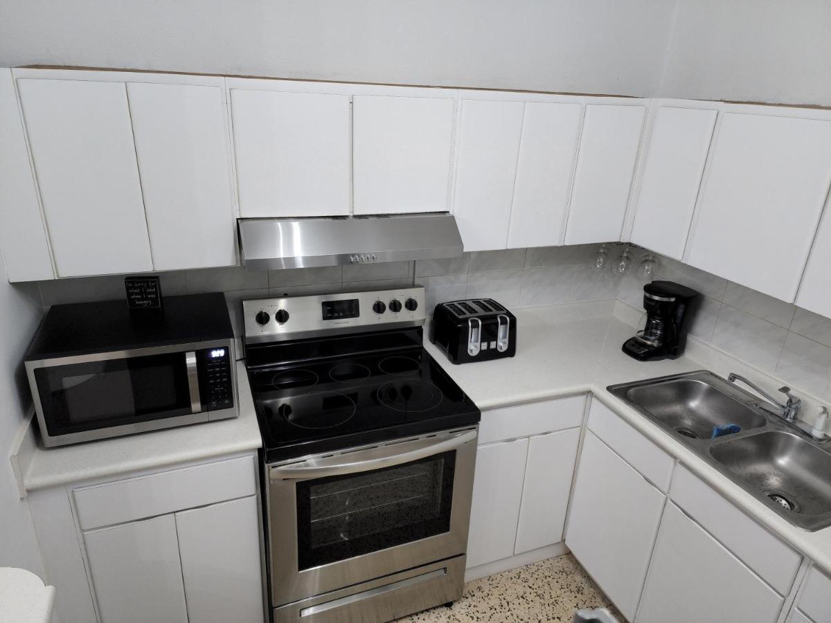 Cozy Apartment In The Heart Of The City 폰세 외부 사진